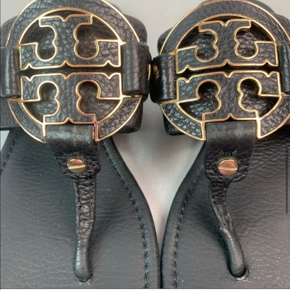 Tory Burch Amanda Thong Sandal - Picture 9 of 15